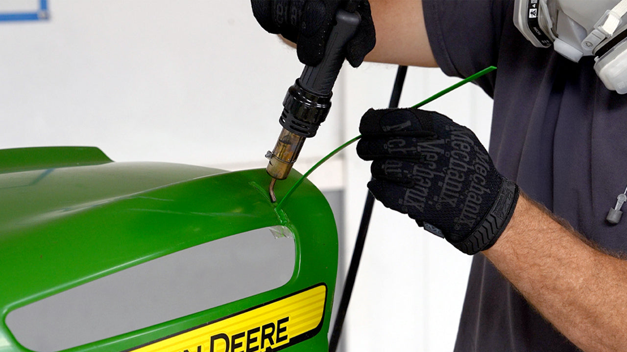 A hot air plastic welder