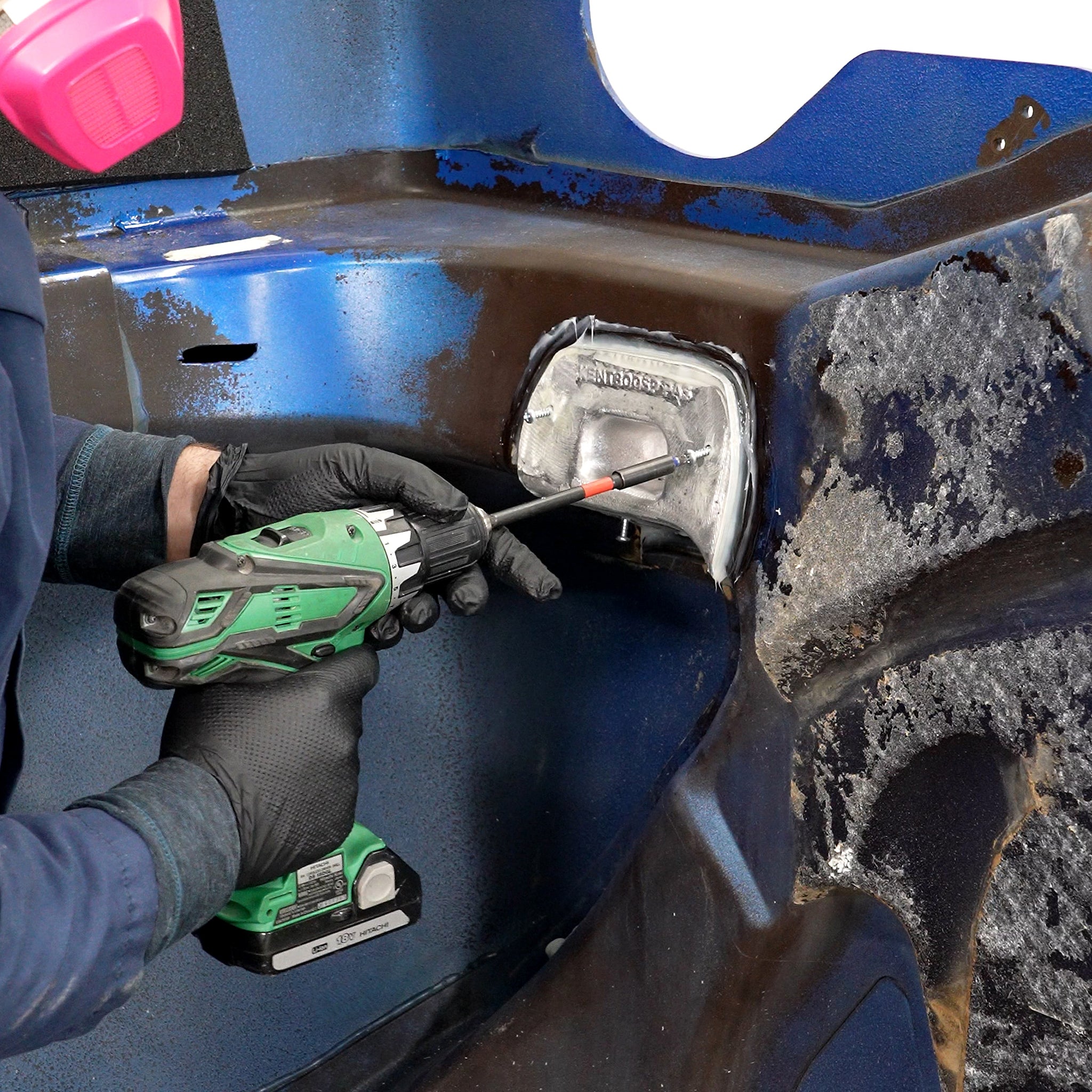 Screwing the casting to the hood