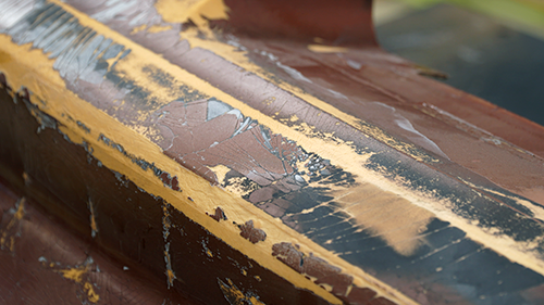 Detail of worn spots on the rear bumper